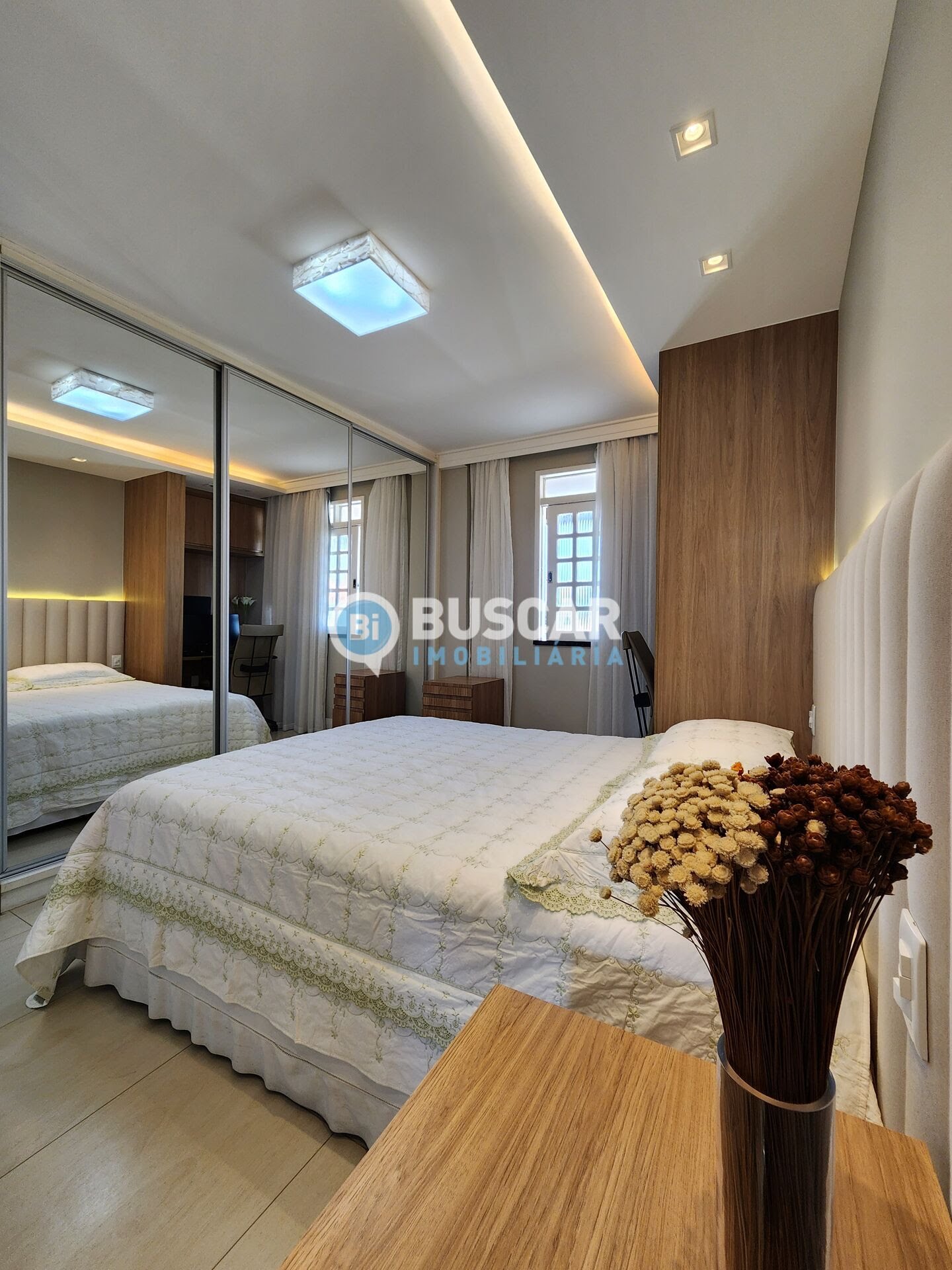 Casa à venda com 3 quartos, 1 suíte, 2 vagas e 180m² no Santa Mônica, Feira de Santana (BA) — foto 22 de 23