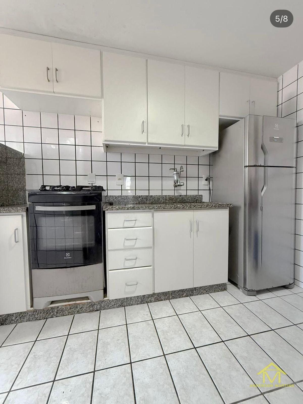 Apartamento à venda com 2 quartos, 2 banheiros, 1 vaga e 70m² no Itapuã, Vila Velha (ES) — foto 4 de 8
