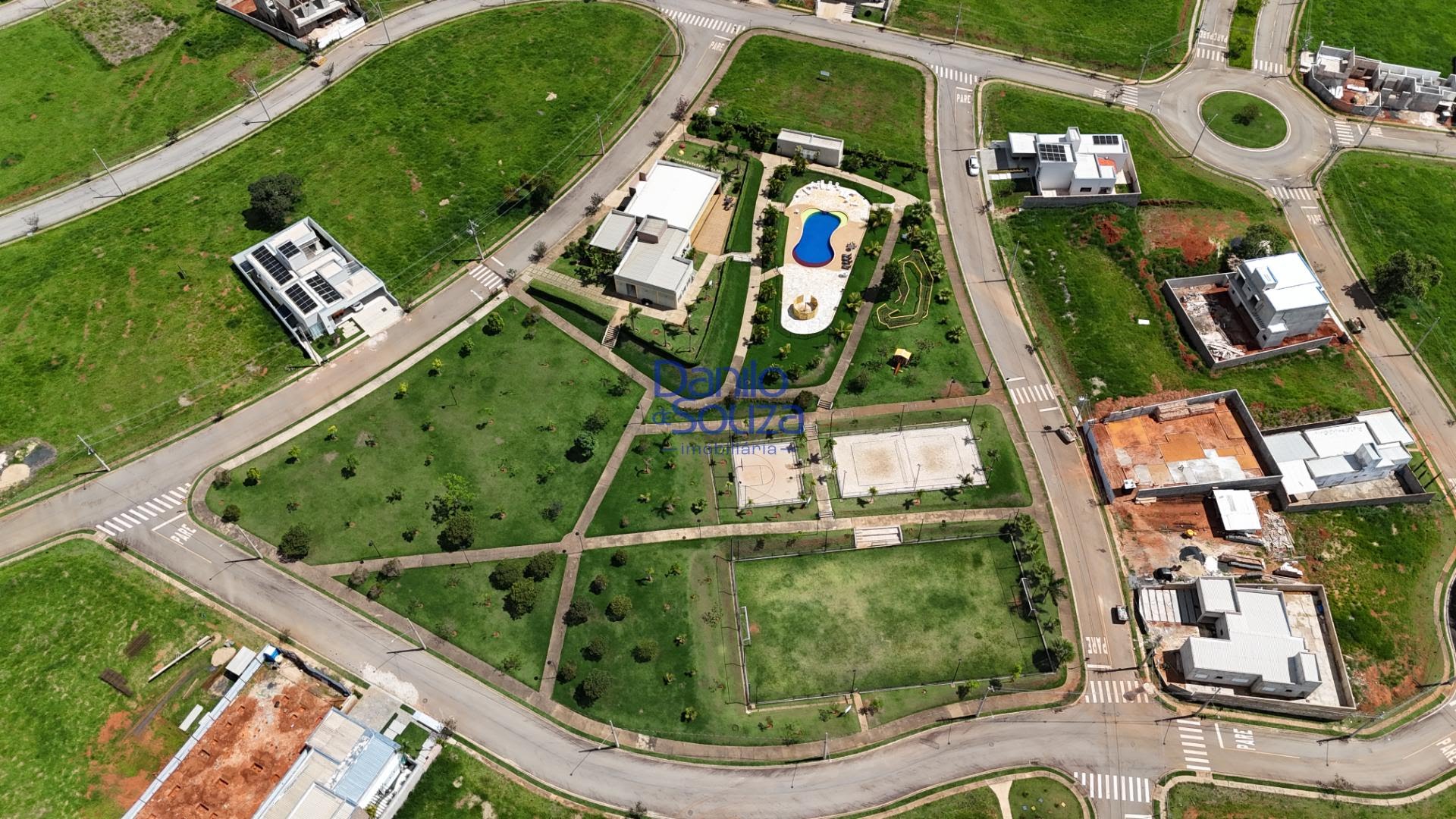 Terreno à venda com 427m² de terreno no Villa das Artes, Araxá (MG) — foto 6 de 8