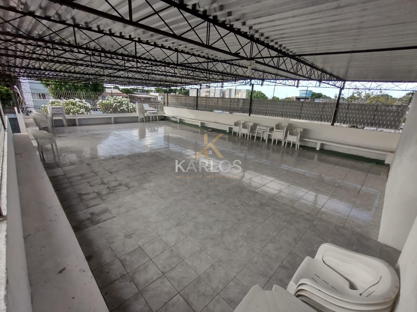 Casa à venda com 10 quartos, 3 suítes, 16 vagas e 600m² no Campo Grande, Recife (PE) — foto 9 de 29