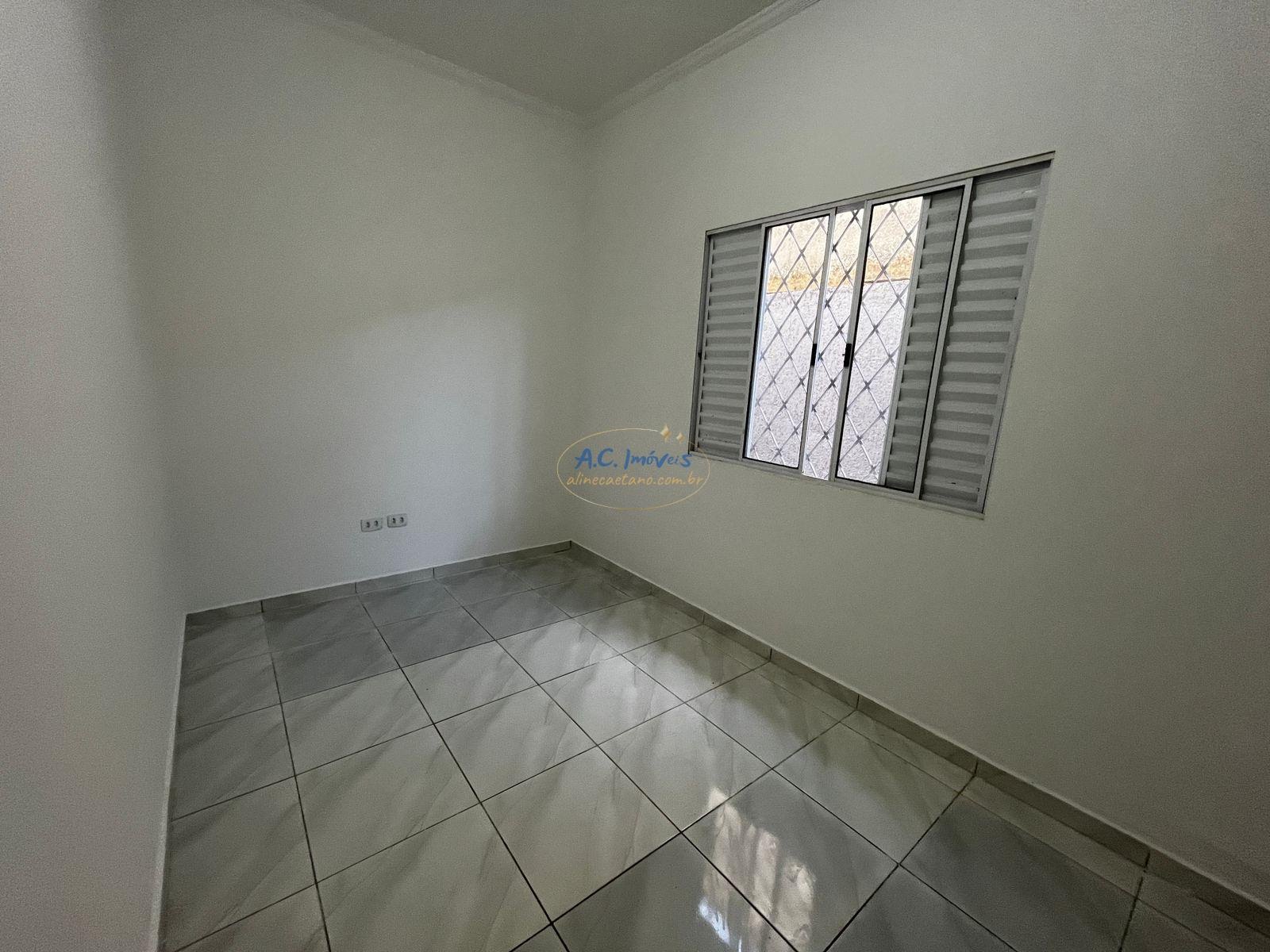 Casa à venda com 2 quartos, 1 suíte, 2 vagas e 72m² no Jardim Melvi, Praia Grande (SP) — foto 11 de 25