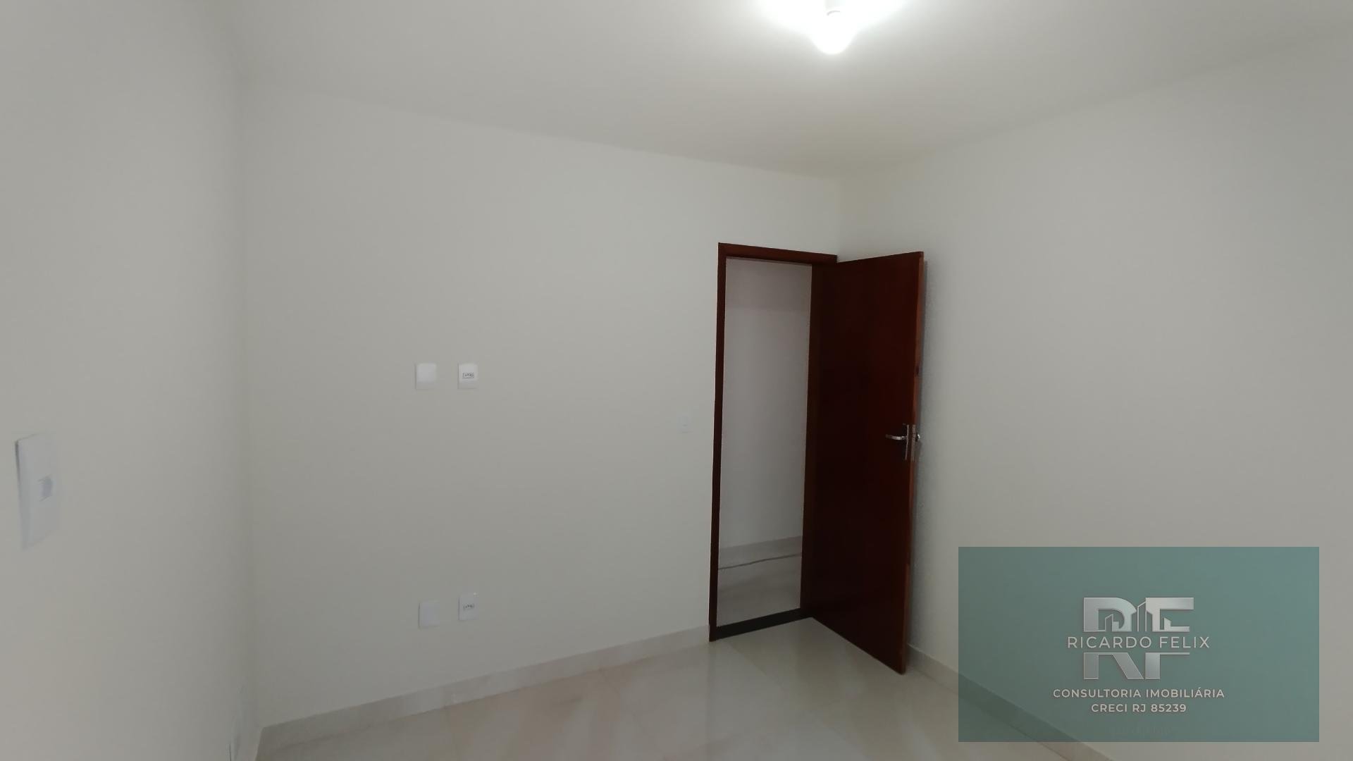 Casa à venda com 3 quartos, 2 suítes, 3 vagas e 240m² no Costazul, Rio das Ostras (RJ) — foto 14 de 25