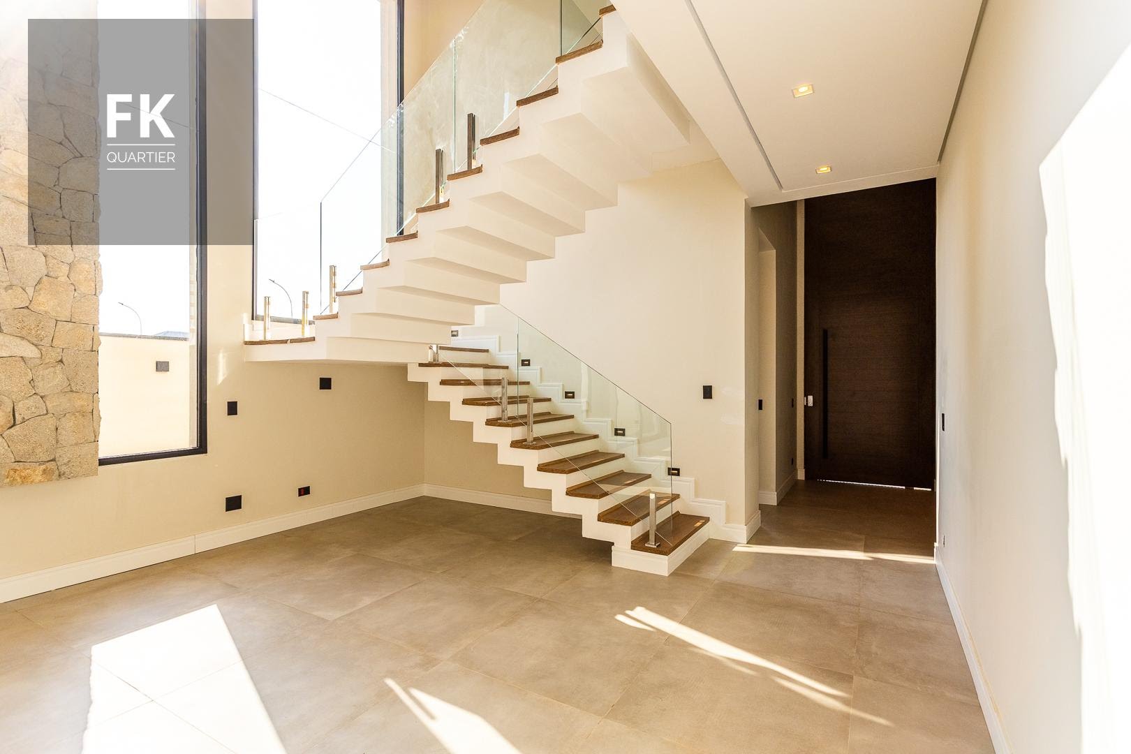 Casa à venda com 4 quartos, 4 suítes, 6 vagas e 440m² no Alphaville, Santana de Parnaíba (SP) — foto 15 de 30