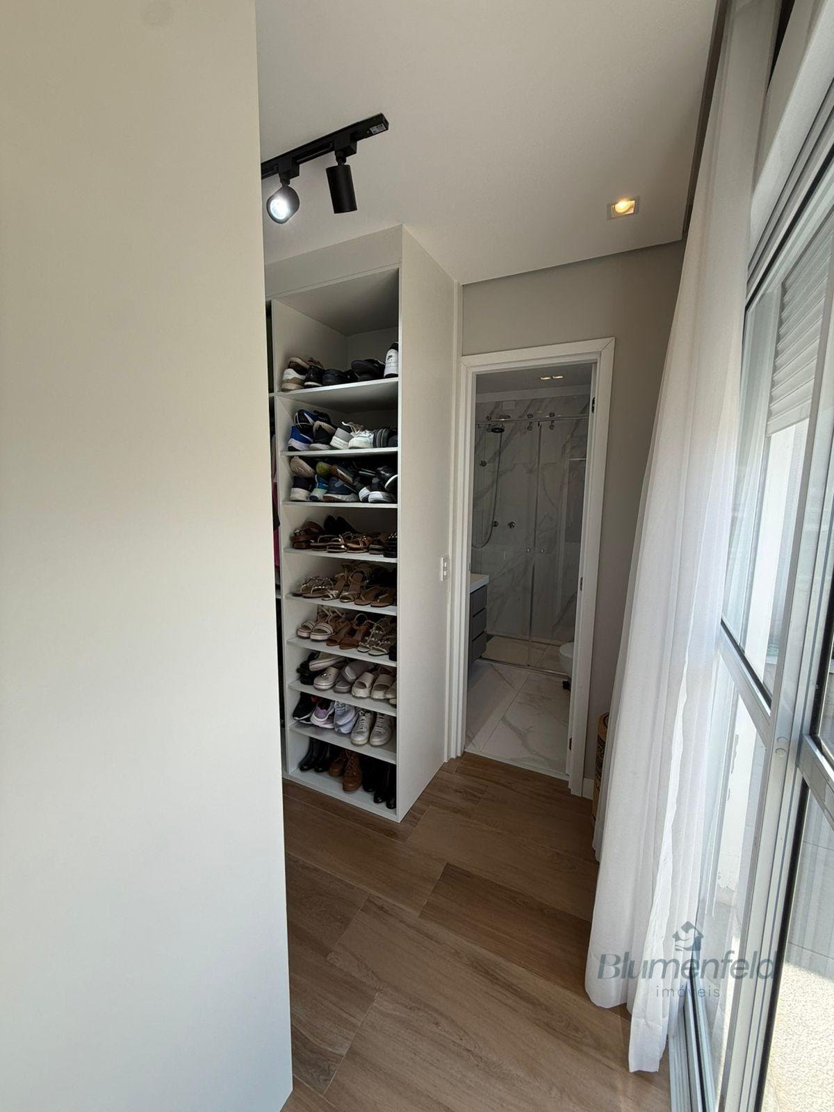 Casa à venda com 4 quartos, 3 suítes, 6 vagas e 201m² no Condomínio Sunville, Arujá (SP) — foto 27 de 30