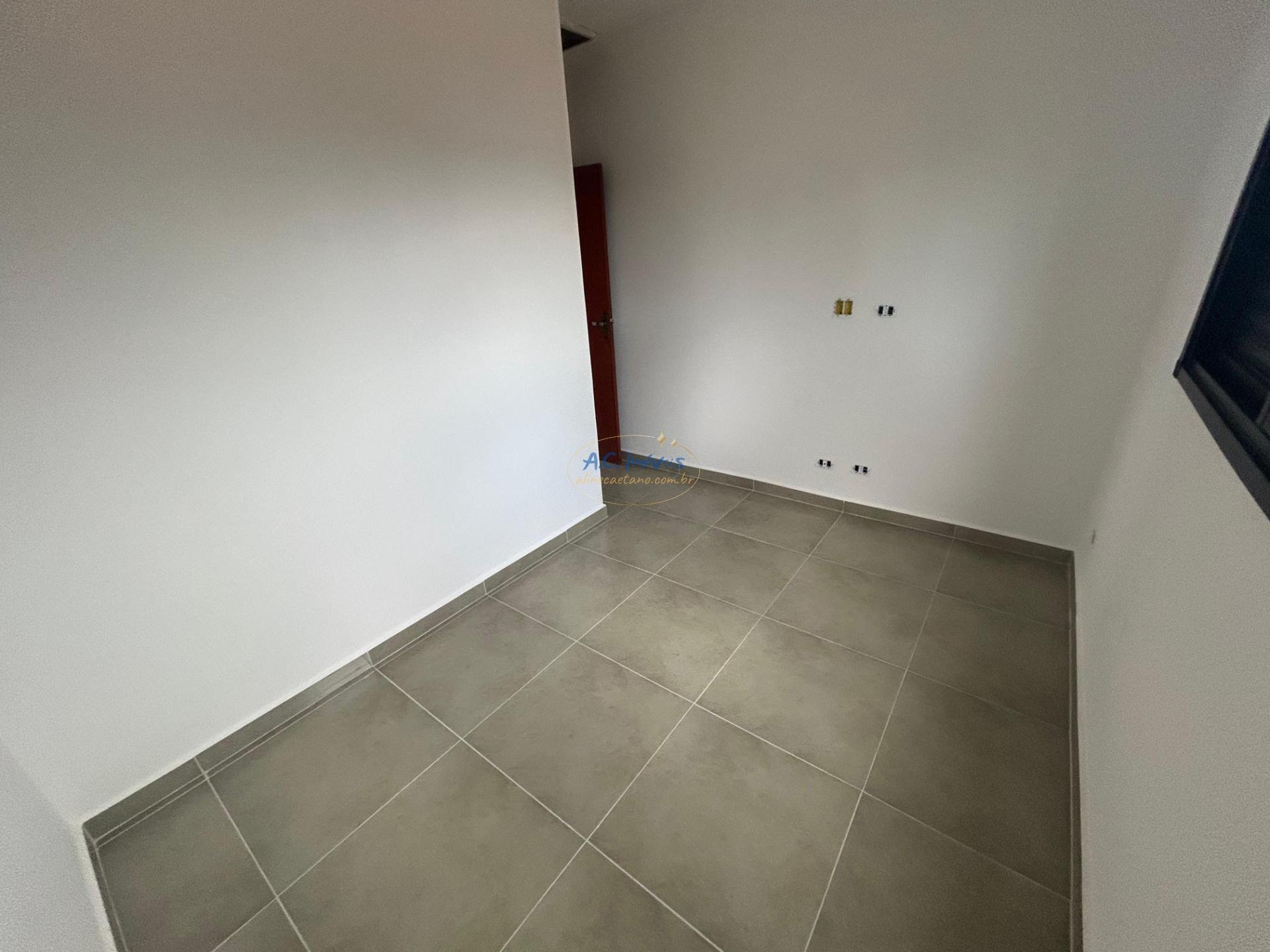 Casa à venda com 3 quartos, 1 suíte, 1 vaga e 108m² no Vila Caiçara, Praia Grande (SP) — foto 14 de 21