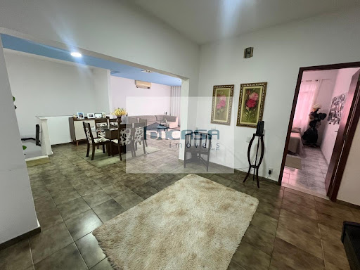Casa 04 Dorm. em Freguesia (ilha do Governador)  -  Rio de Janeiro