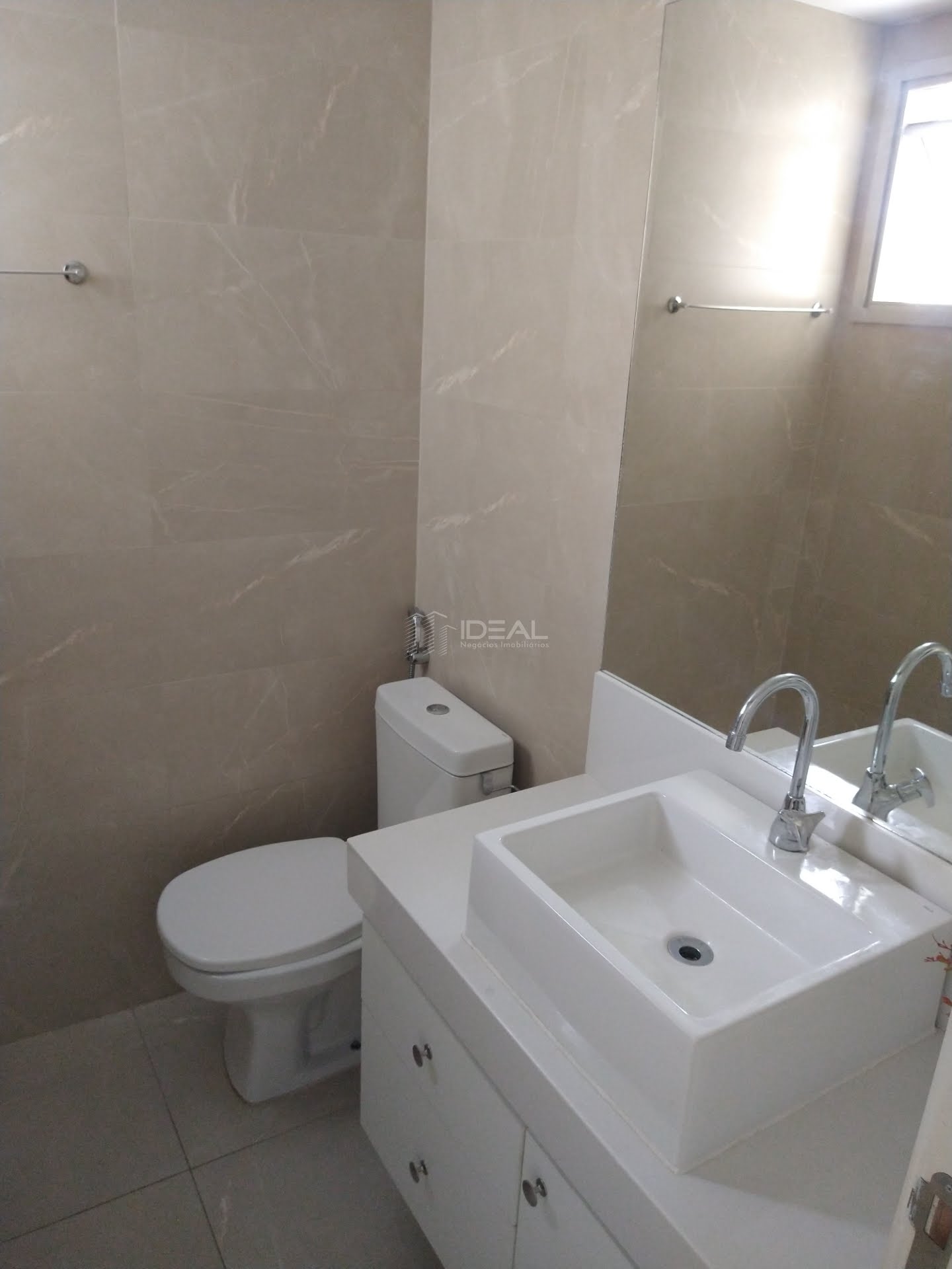 Apartamento para alugar com 2 quartos, 2 suítes, 2 vagas e 93m² no Centro, Campos dos Goytacazes (RJ) — foto 13 de 20