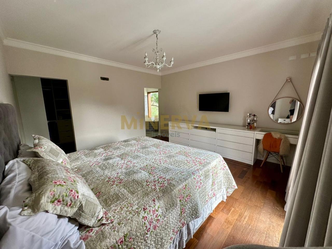 Casa à venda com 4 quartos, 4 suítes, 4 vagas e 561m² no Rio Abaixo, Mairiporã (SP) — foto 24 de 30