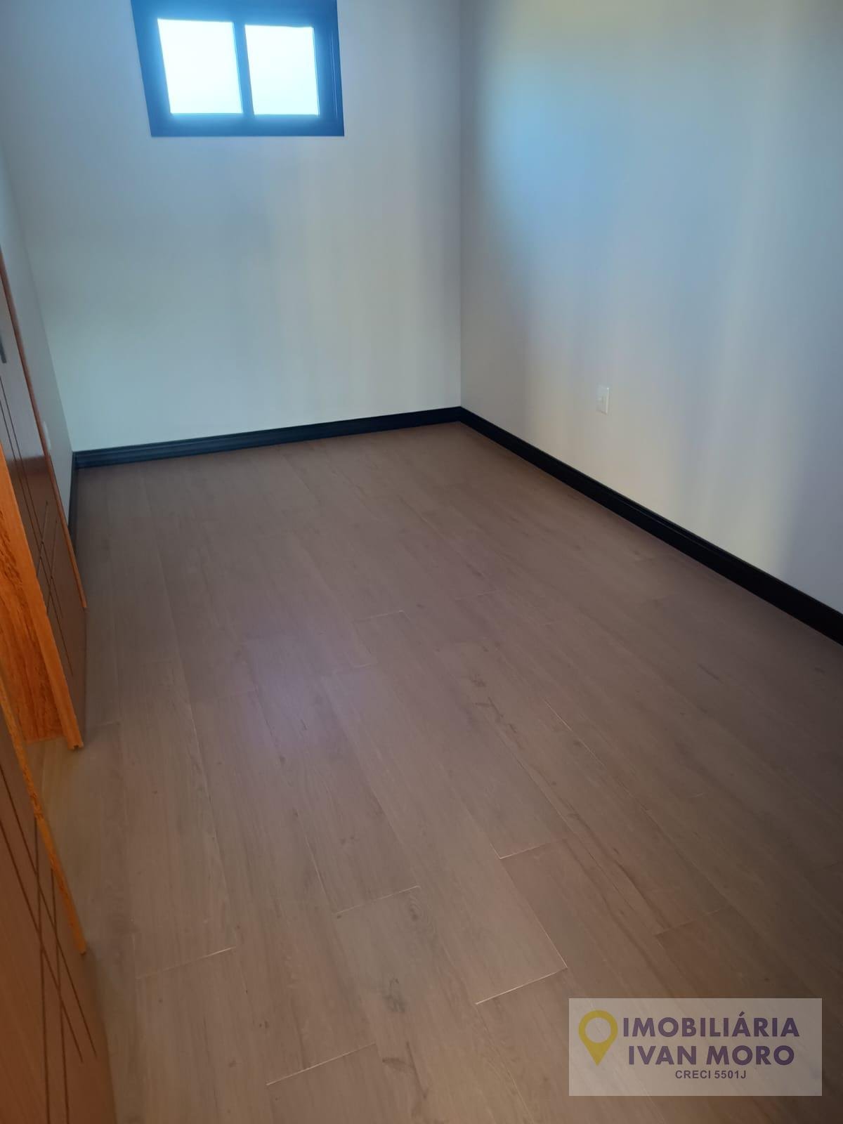 Casa à venda com 4 quartos, 3 suítes, 4 vagas e 250m² no São João do Rio Vermelho, Florianópolis (SC) — foto 16 de 30