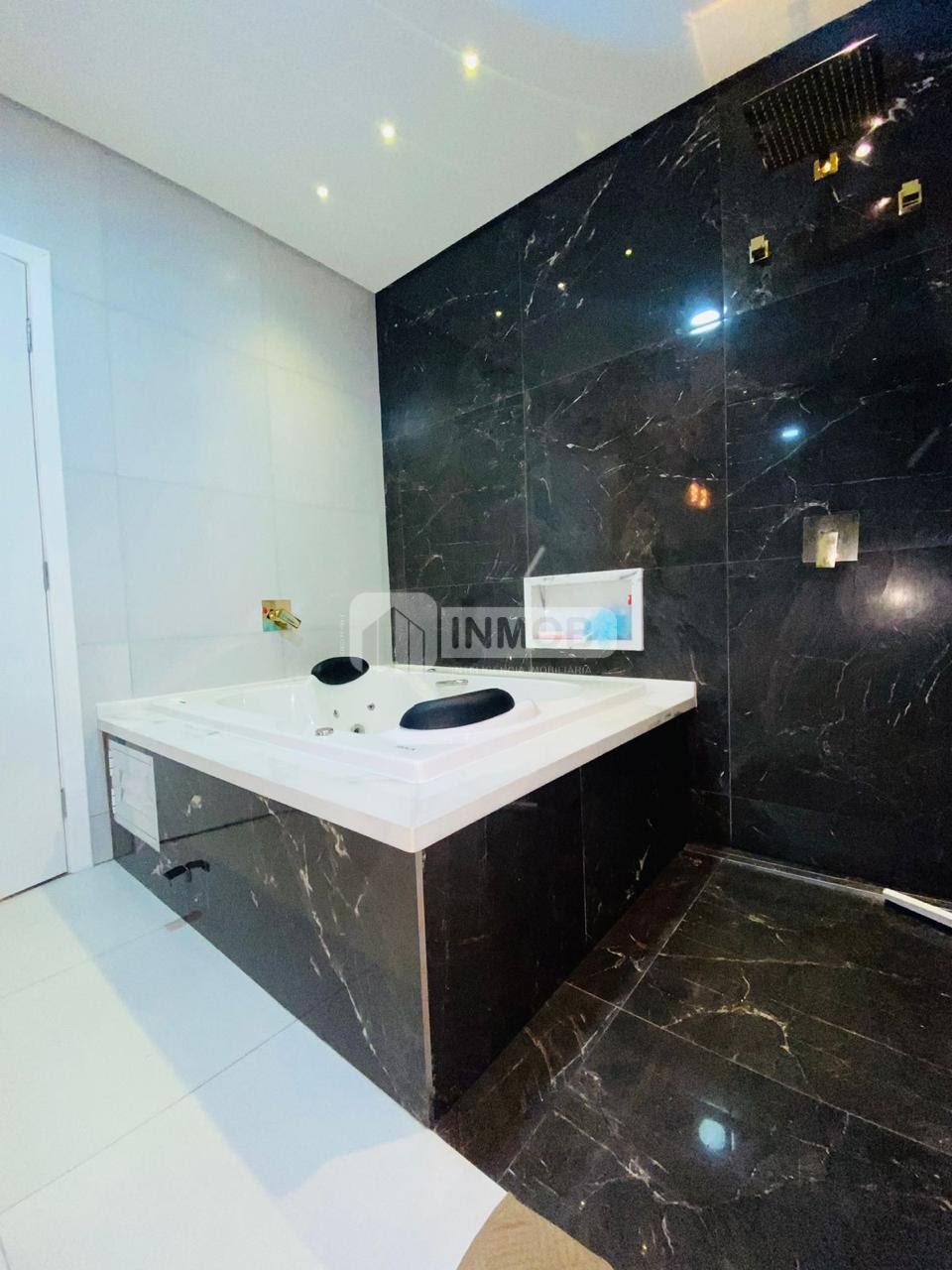 Casa à venda com 4 quartos, 4 suítes e 358m² no Vila Nossa Senhora Auxiliadora, Tremembé (SP) — foto 15 de 18