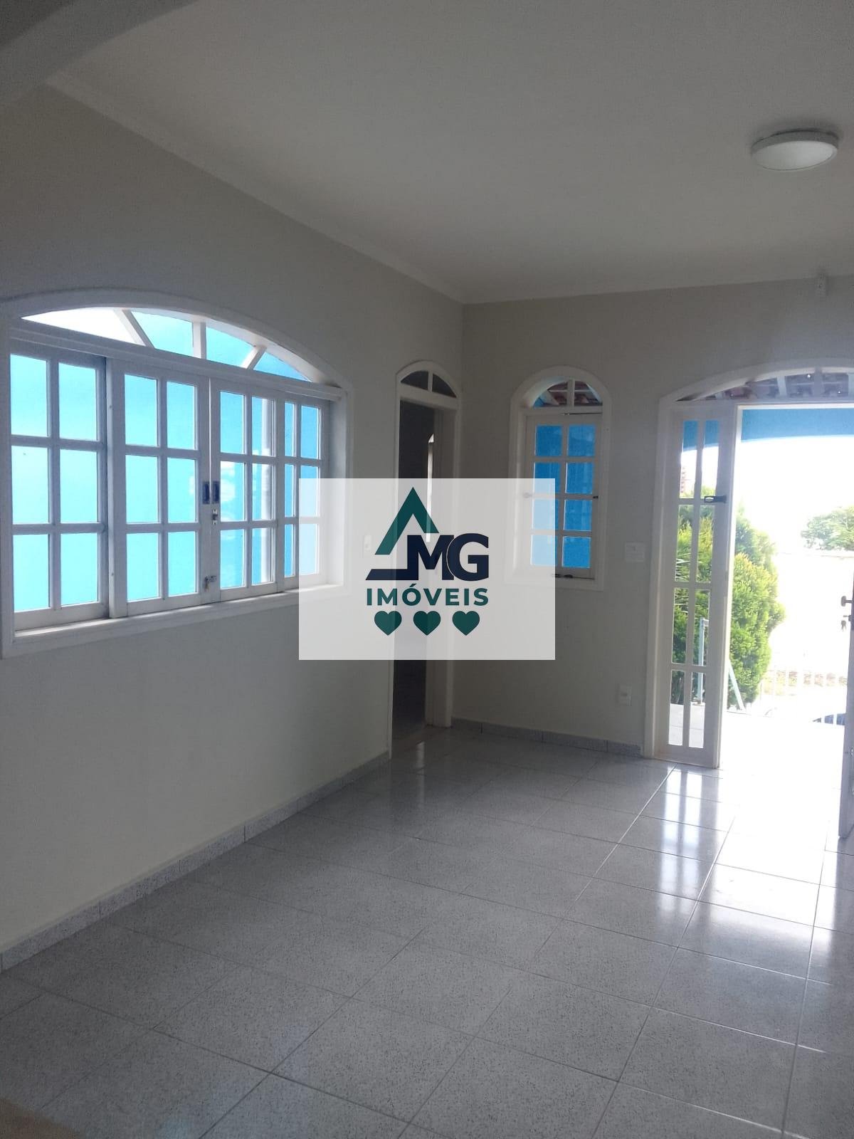 Casa à venda com 9 quartos, 1 suíte, 2 vagas e 380m² no Chácara das Rosas, Três Corações (MG) — foto 14 de 30