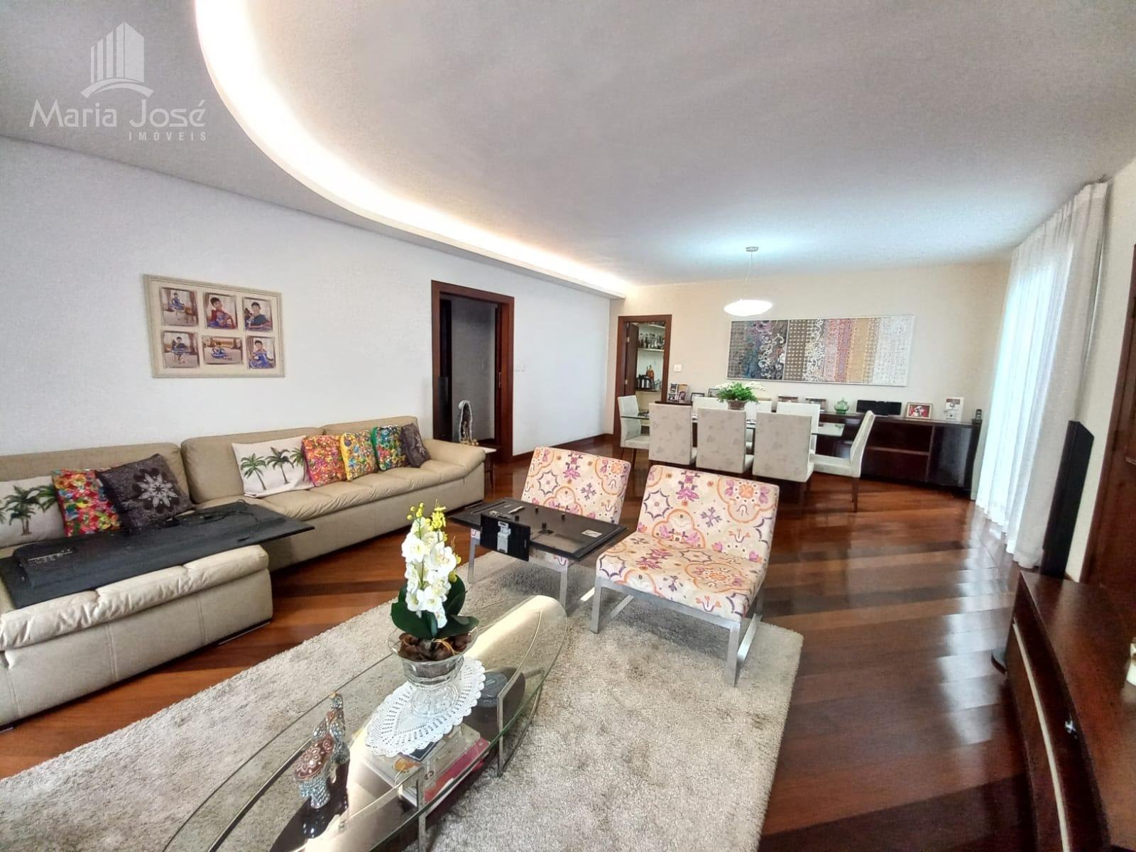 Casa à venda com 4 quartos, 1 suíte, 4 vagas e 450m² no Boa Vista, Sete Lagoas (MG) — foto 17 de 30