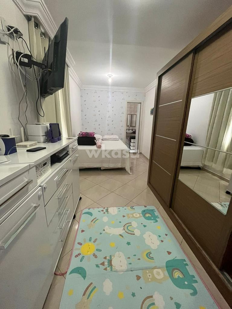 Casa à venda com 3 quartos, 2 suítes, 4 vagas e 240m² no Conjunto Carapina I, Serra (ES) — foto 15 de 24