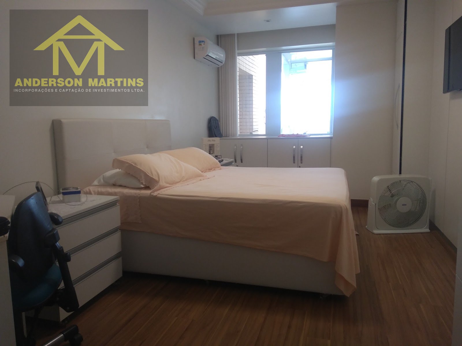 Apartamento à venda com 4 quartos, 5 banheiros, 2 vagas e 335m² no Praia da Costa, Vila Velha (ES) — foto 8 de 20