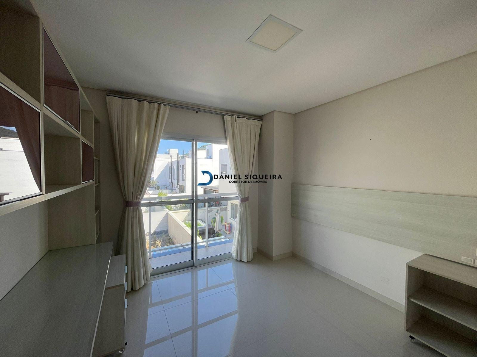 Casa à venda com 3 quartos, 1 suíte, 2 vagas e 230m² no Bairro Deltaville, Biguaçu (SC) — foto 19 de 26