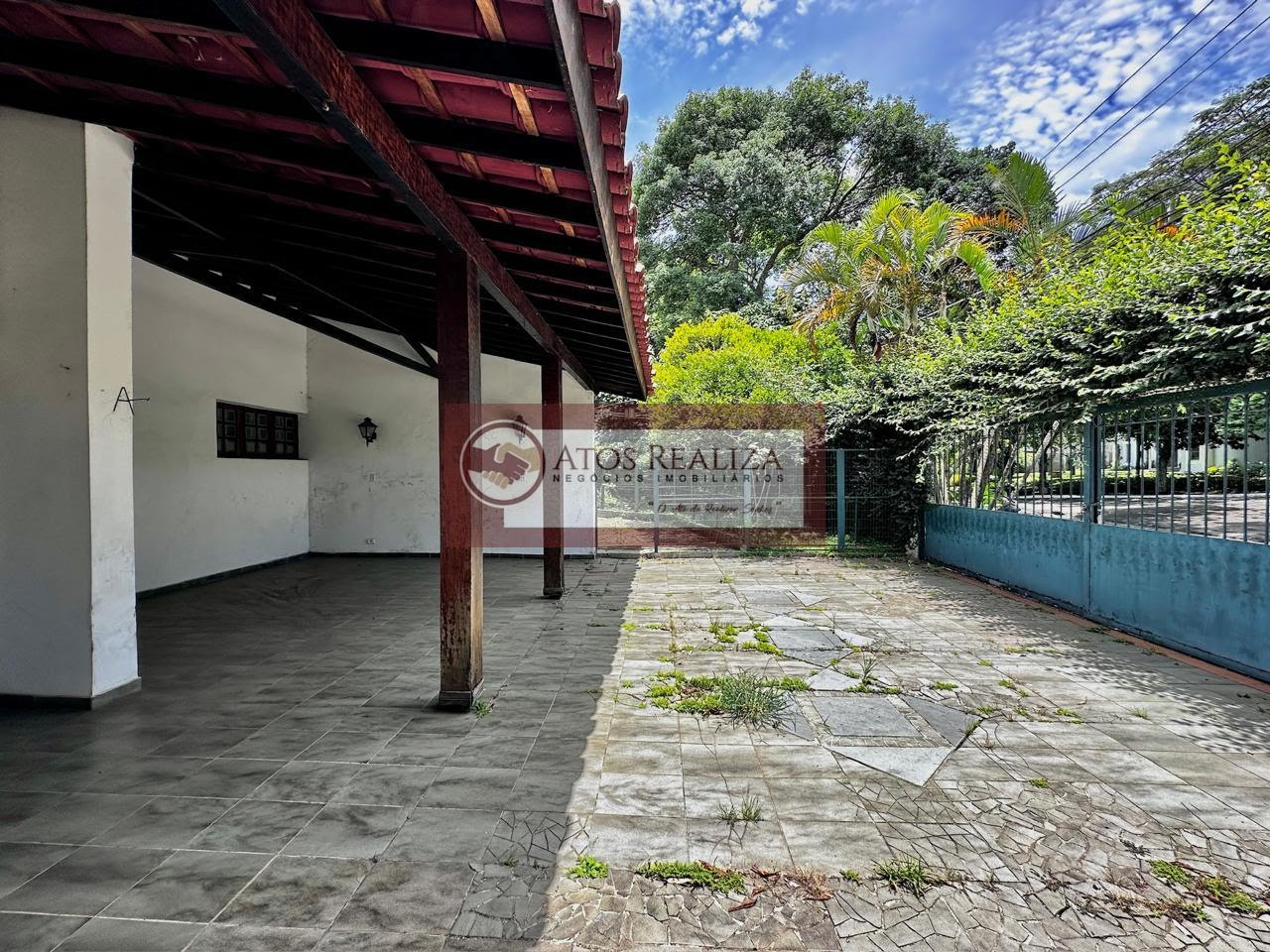 Casa à venda com 4 quartos, 2 suítes, 6 vagas e 380m² no Interlagos, São Paulo (SP) — foto 3 de 30