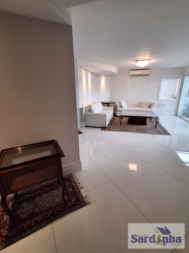Cobertura em Vila Nova Conceição, SP: 3 Suítes, 309m² - R$ 4.6M
