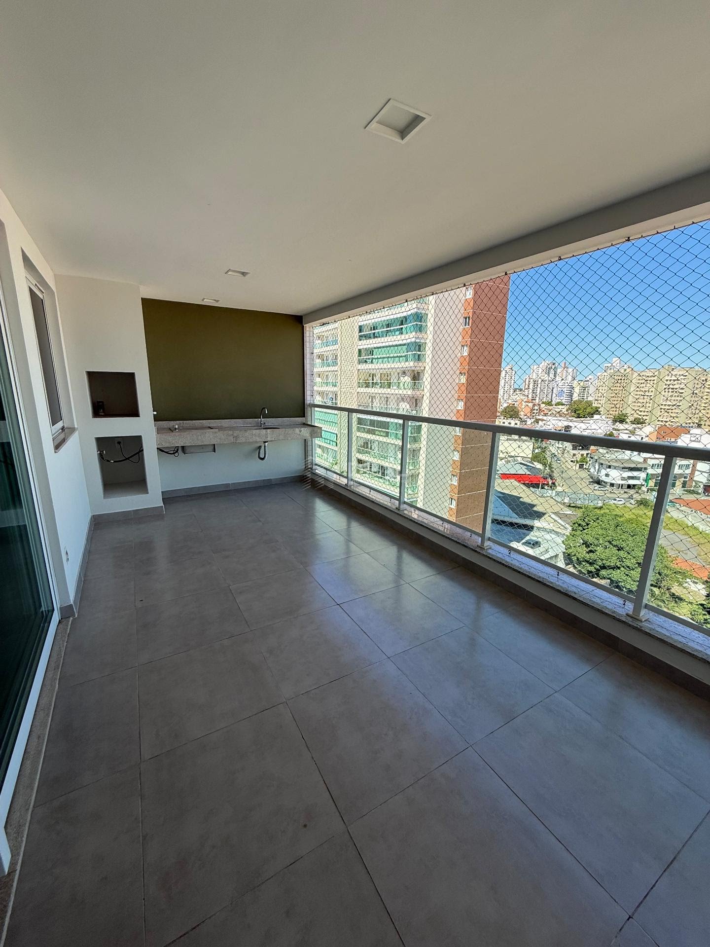 Apartamento à venda com 3 quartos, 3 suítes, 2 vagas e 136m² no Parque Tamandaré, Campos dos Goytacazes (RJ) — foto 8 de 30