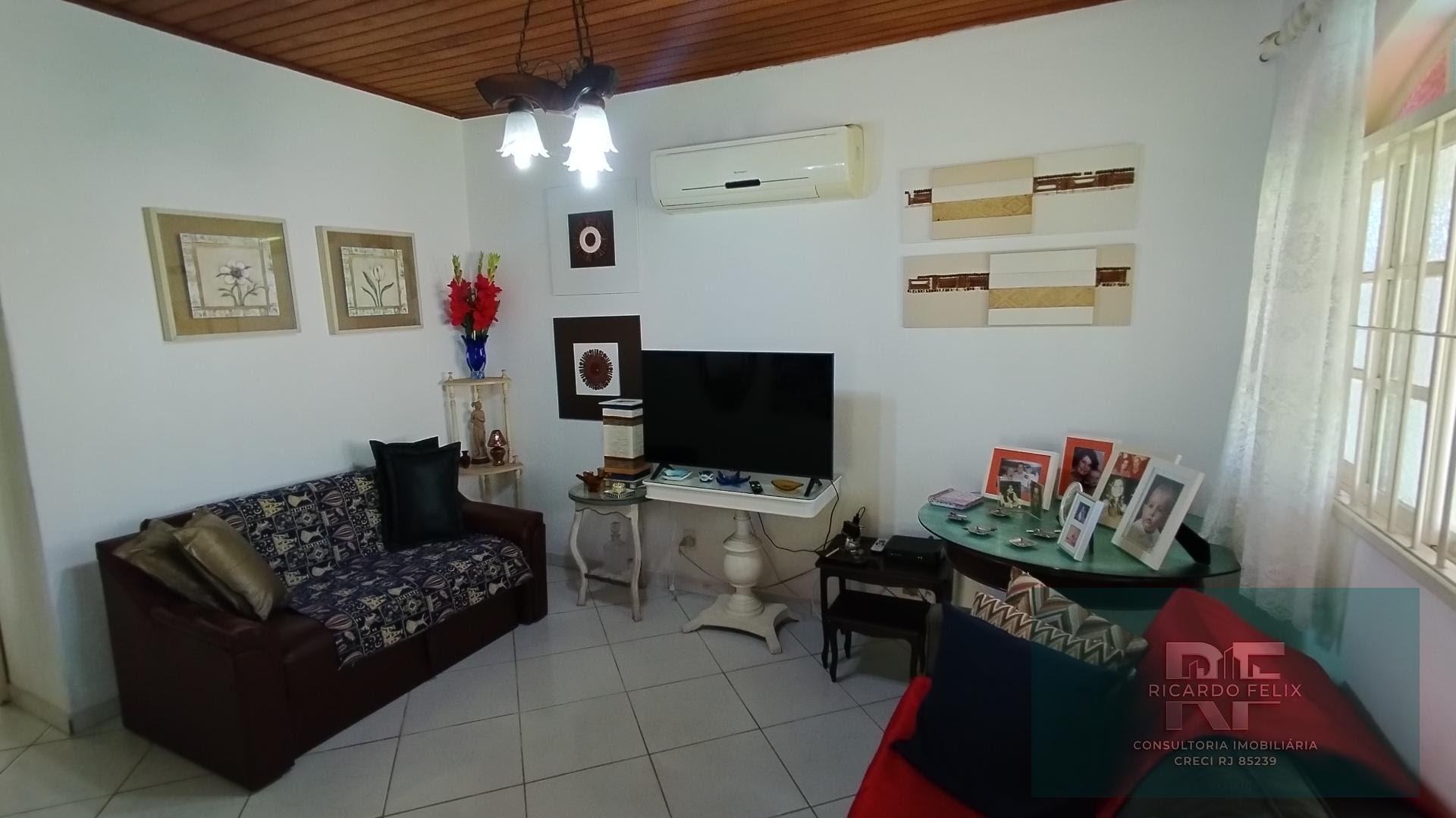 Casa à venda com 5 quartos, 2 suítes, 3 vagas e 700m² no Costazul, Rio das Ostras (RJ) — foto 11 de 30