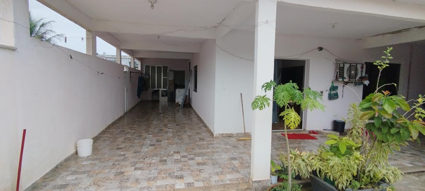 Casa à venda com 2 quartos, 1 suíte, 3 vagas e 240m² no Verdes Mares, Rio das Ostras (RJ) — foto 5 de 8