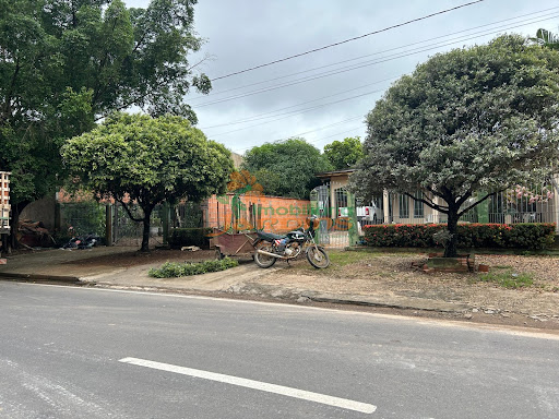 Casa em Nova Brasília - 2º Distrito  -  Ji-Paraná