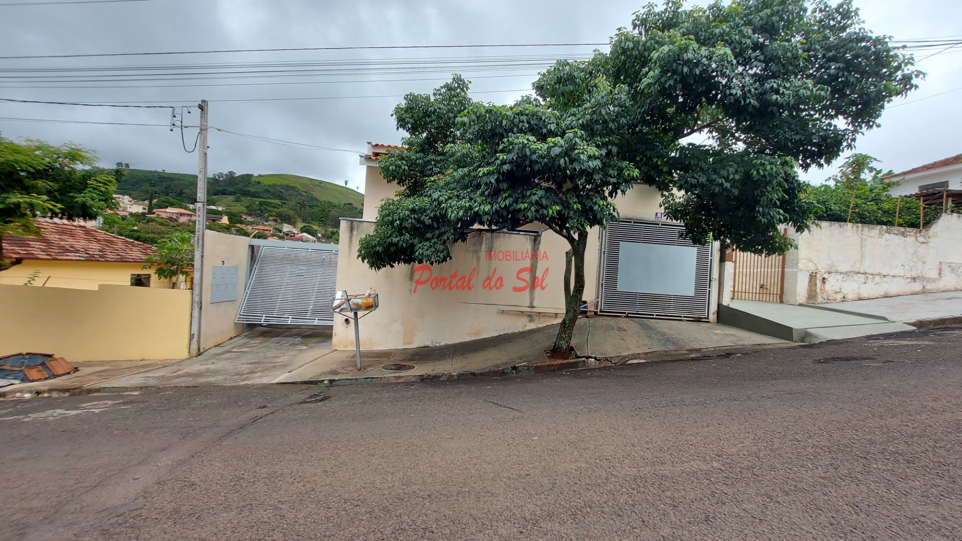 Casa à venda com 580m² no Jardim Santa Izabel, Santo Antônio da Platina — foto principal