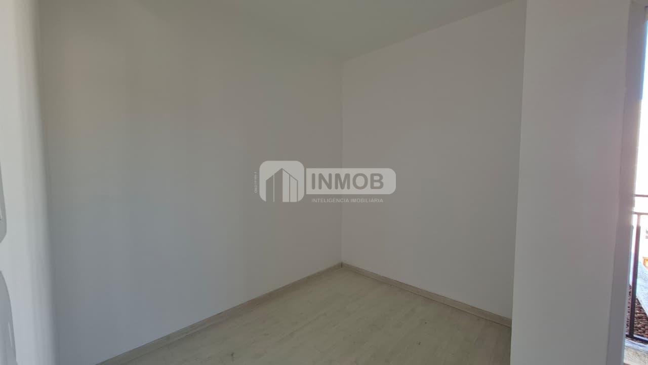 Casa à venda com 3 quartos, 1 suíte, 2 vagas e 119m² no Vila Areao, Taubaté (SP) — foto 18 de 30