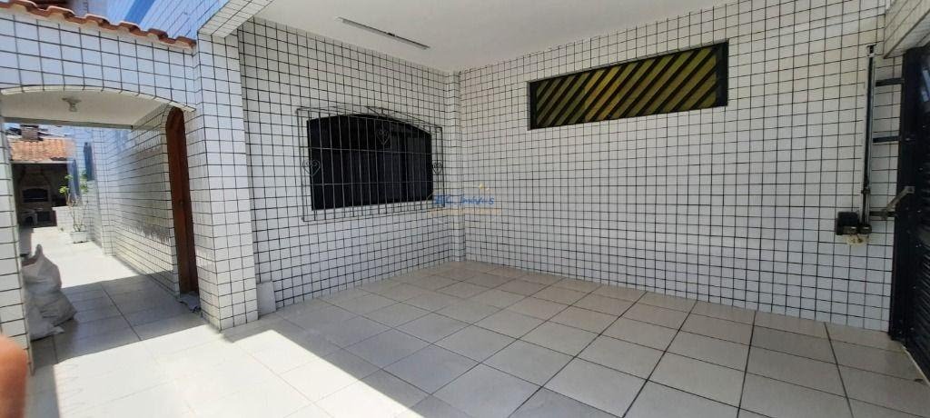 Casa à venda com 2 quartos, 1 suíte, 2 vagas e 150m² no Vila Assuncao, Praia Grande (SP) — foto 17 de 23