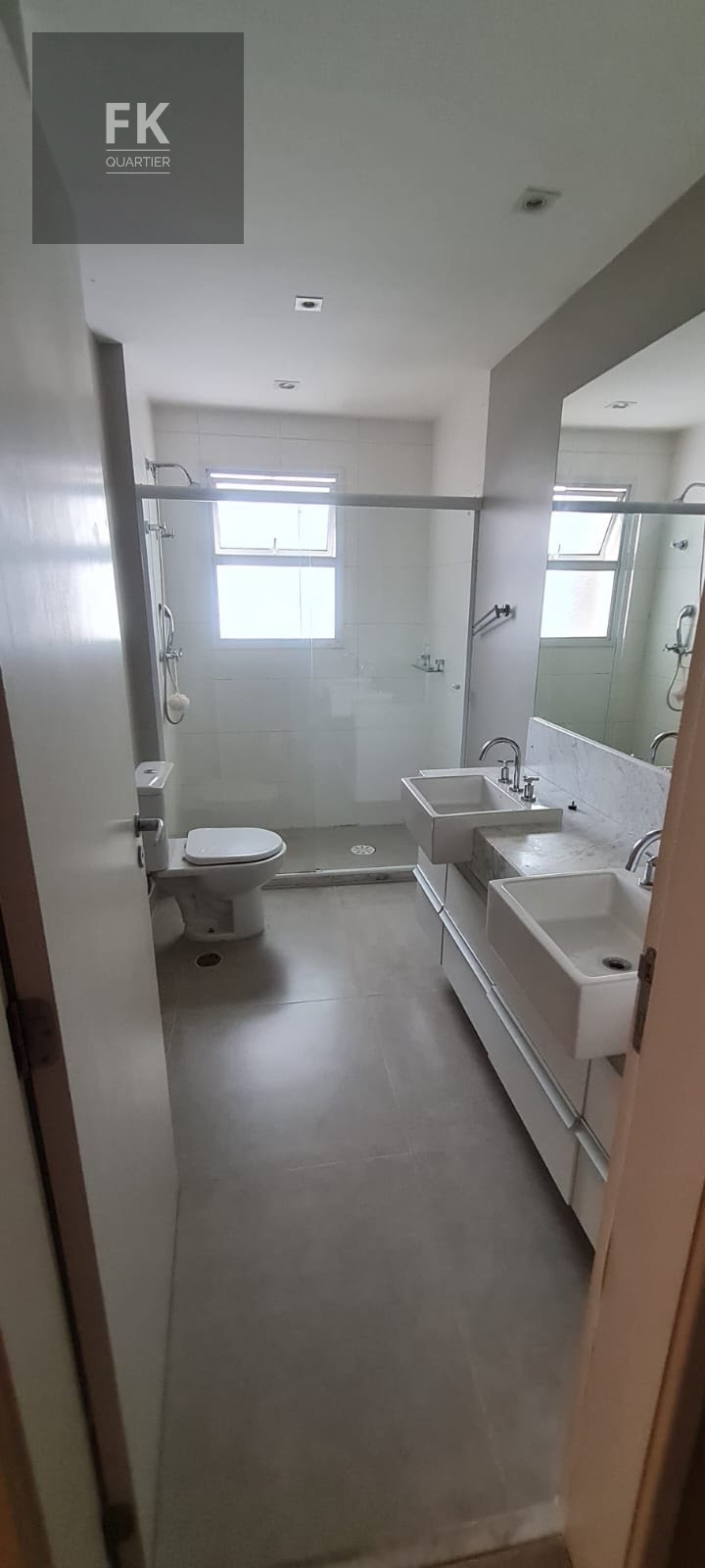 Apartamento para alugar com 3 quartos, 3 suítes, 3 vagas e 196m² no Empresarial 18 do Forte, Barueri (SP) — foto 10 de 14