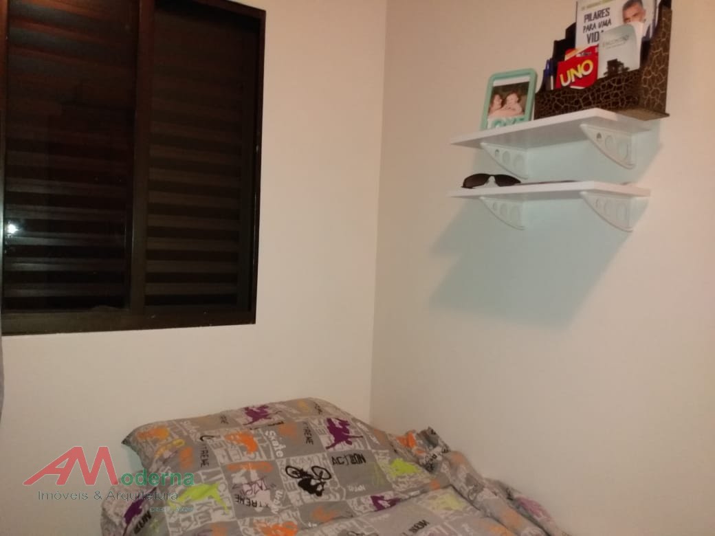 Casa à venda com 4 quartos, 1 suíte, 2 vagas e 220m² no Demarchi, São Bernardo do Campo (SP) — foto 8 de 20