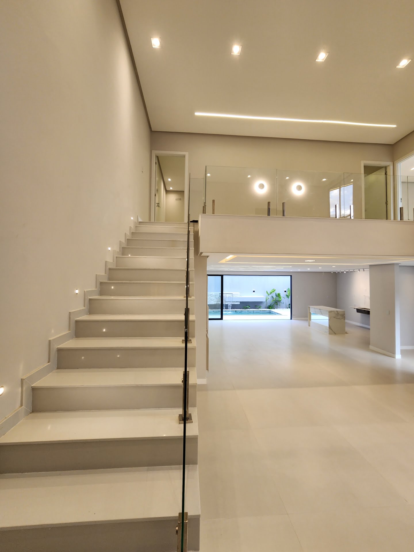 Casa à venda com 4 quartos, 4 suítes e 2 vagas no Papagaio, Feira de Santana (BA) — foto 15 de 27