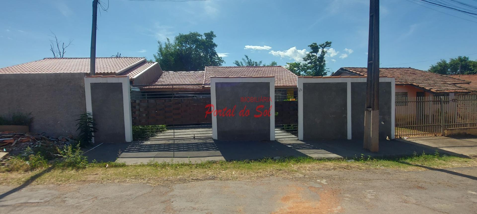 Casa à venda com 3 quartos, 1 banheiro, 4 vagas e 242m² no Jardim Monte das Oliveiras, Santo Antônio da Platina — foto principal
