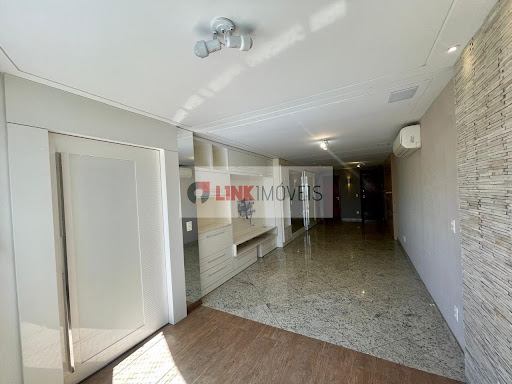 Apartamento em Praia do Canto  -  Vitória
