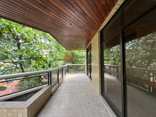 Cobertura duplex à venda nas Laranjeiras: 305m², 3 quartos