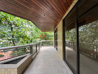 Cobertura duplex à venda nas Laranjeiras: 305m², 3 quartos