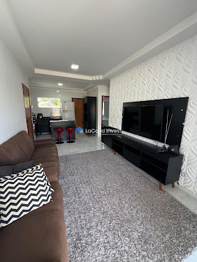 Apartamento à Venda na Orla de Porto Seguro com 2 Quartos – 75m²