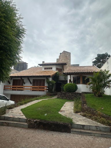 Sobrado em Centro  -  Campo Grande