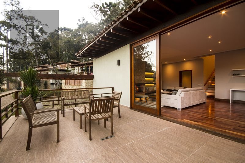 Casa à venda com 5 quartos, 5 suítes, 3 vagas e 350m² no Vila Imbiry, Campos do Jordão (SP) — foto 7 de 30