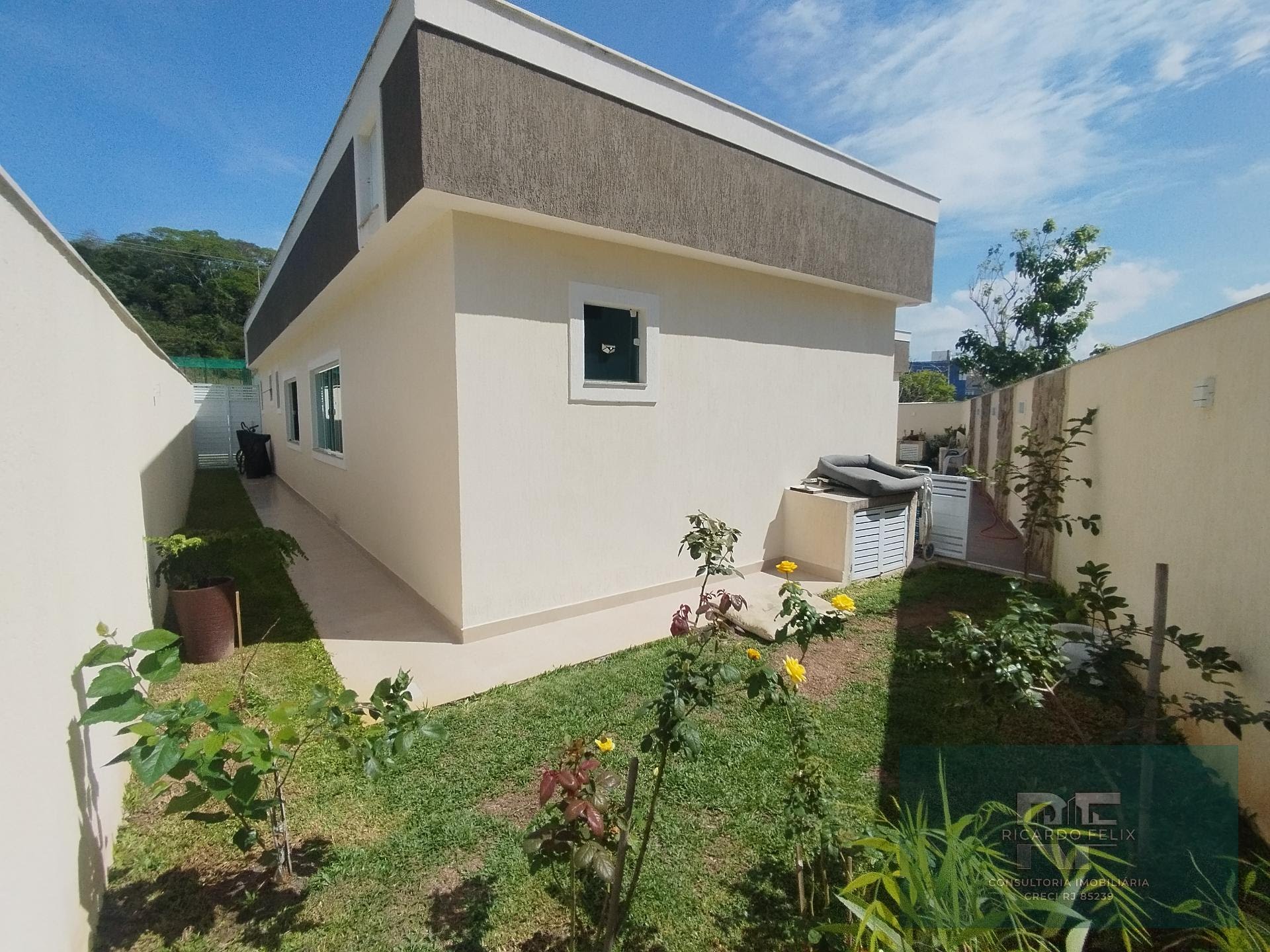 Casa à venda com 3 quartos, 2 suítes, 4 vagas e 475m² no Extensão do Bosque, Rio das Ostras (RJ) — foto 25 de 27
