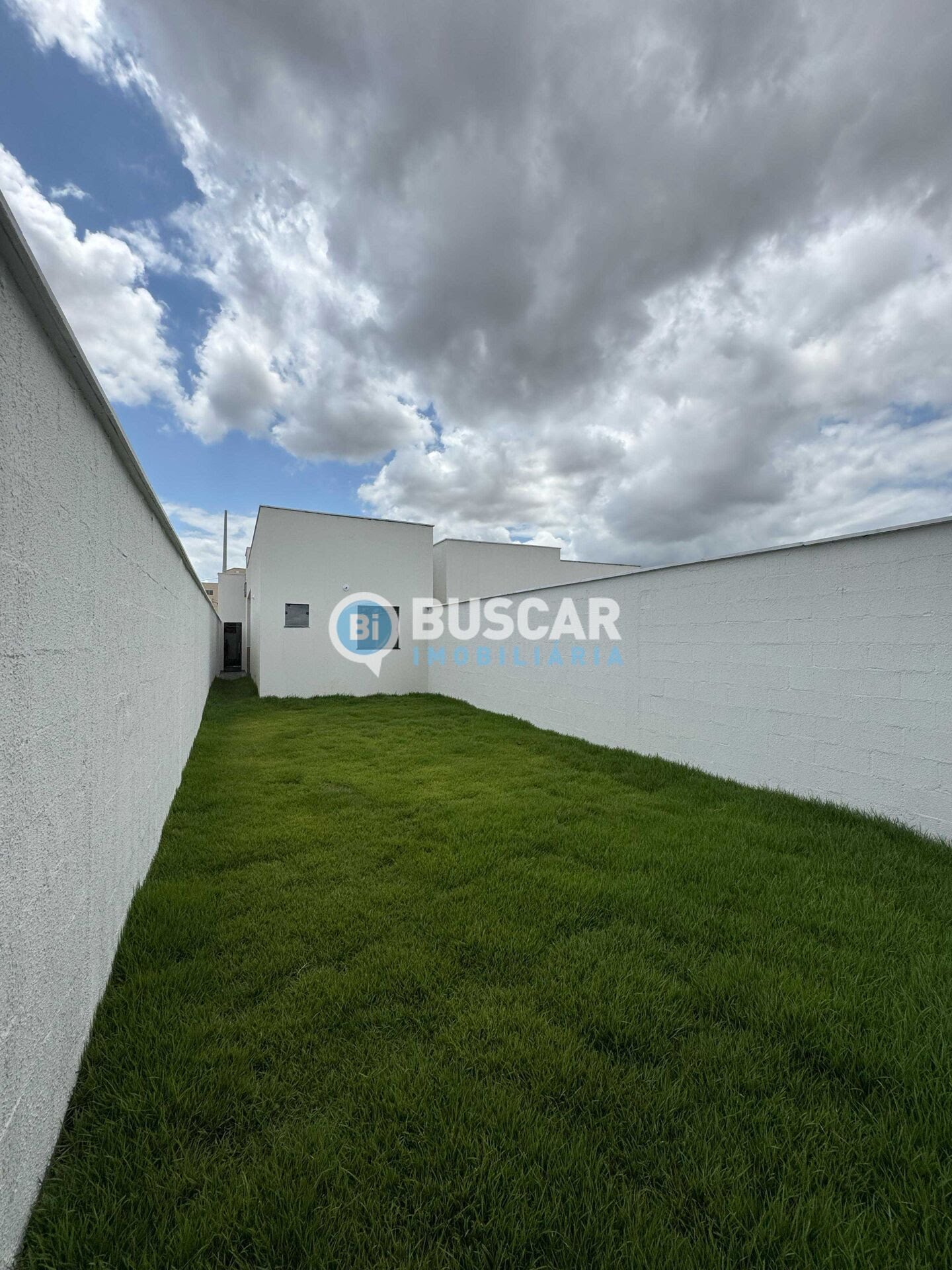 Casa à venda com 3 quartos, 1 suíte, 2 vagas e 180m² no Mangabeira, Feira de Santana (BA) — foto 12 de 14