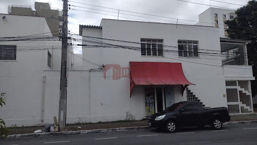 Prédio Comercial em Taubaté: 394m² à Venda ou Locação