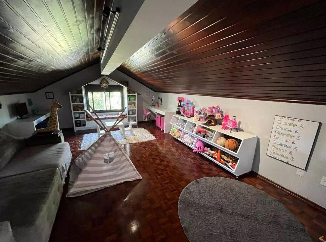 Casa à venda com 4 quartos, 3 suítes e 435m² no Condominio Arujazinho I II III, Arujá (SP) — foto 9 de 30