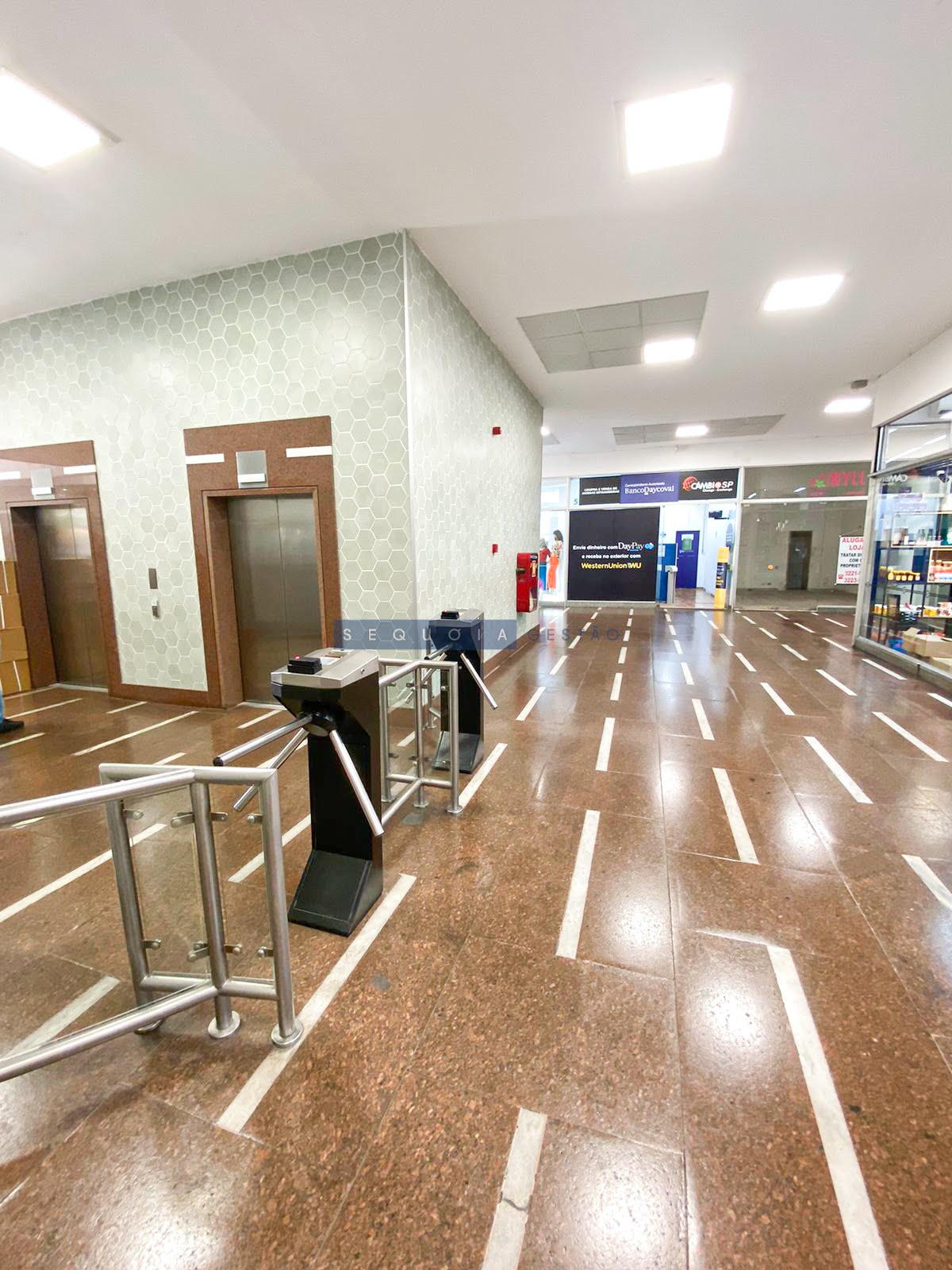 Comercial para alugar com 2 banheiros e 120m² no República, São Paulo (SP) — foto 10 de 15