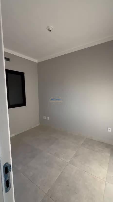 Casa à venda com 3 quartos, 1 suíte, 2 vagas e 95m² no Vila Assuncao, Praia Grande (SP) — foto 10 de 11