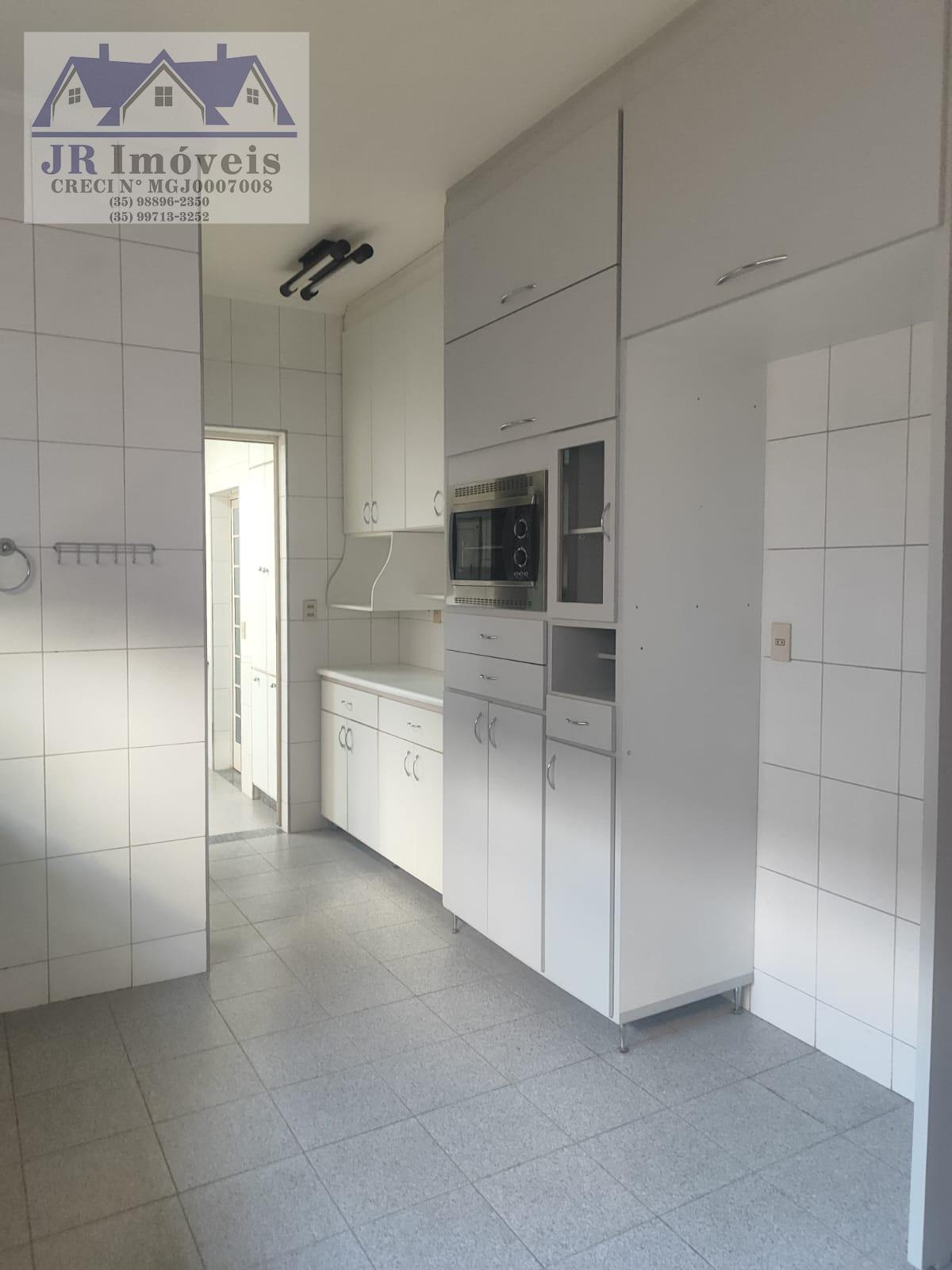 Casa à venda com 3 quartos, 3 suítes e 700m² no Pinheirinho, Itajubá (MG) — foto 9 de 30