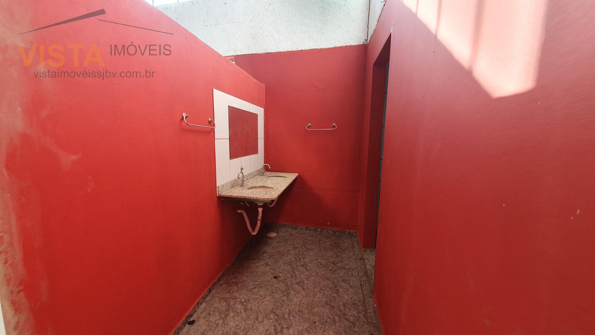 Comercial para alugar com 2 banheiros e 240m² no Solário da Mantiqueira, São João da Boa Vista (SP) — foto 13 de 18