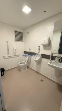 Comercial à venda com 6 banheiros, 4 vagas e 519m² no Centro, Curitiba (PR) — foto 23 de 28