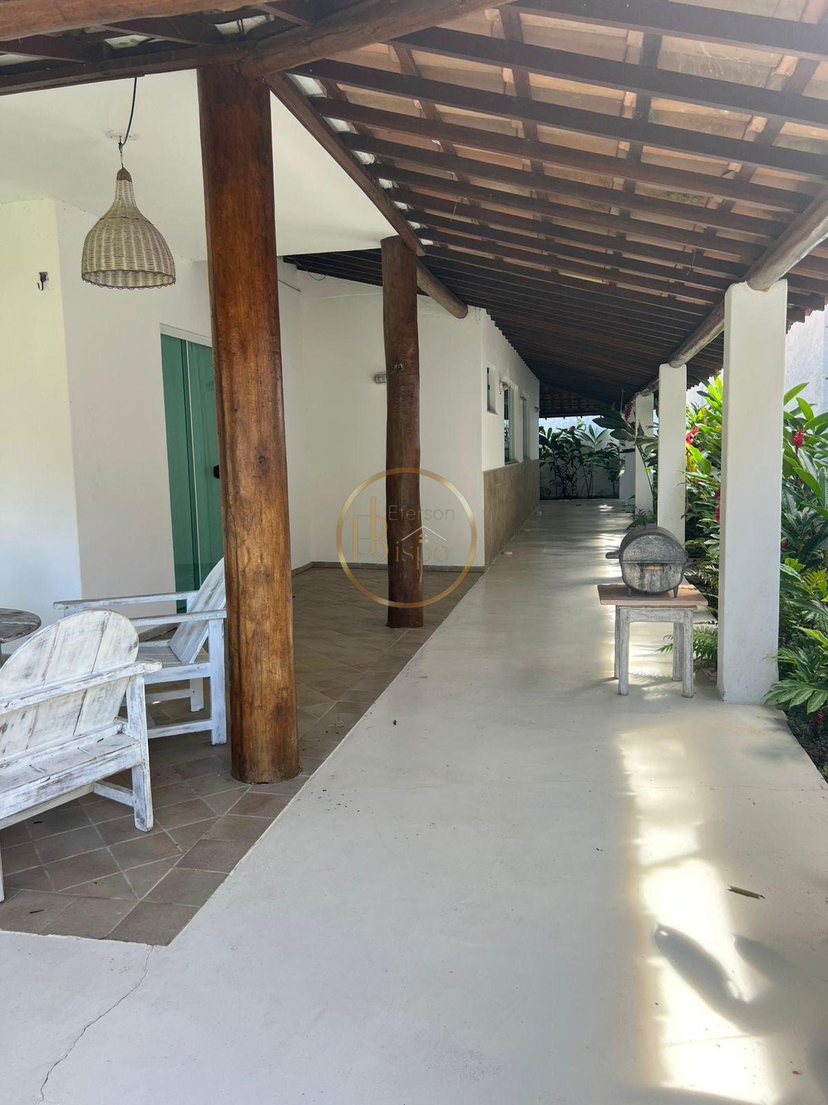 Casa à venda com 4 quartos, 1 suíte, 5 vagas e 200m² no Lot. Parracho, Porto Seguro (BA) — foto 3 de 18
