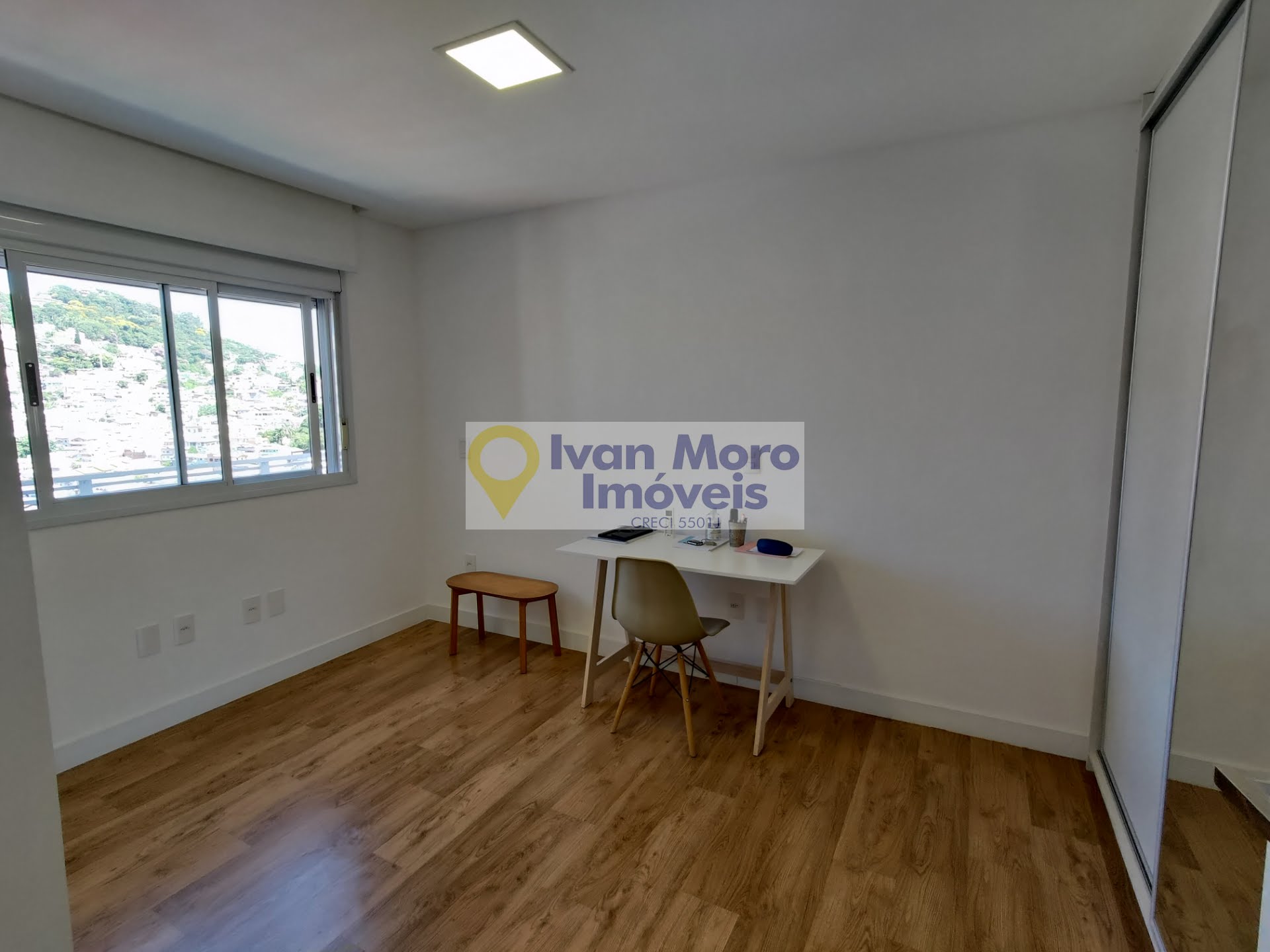 Cobertura à venda com 3 quartos, 3 suítes, 3 vagas e 220m² no Agronômica, Florianópolis (SC) — foto 14 de 30