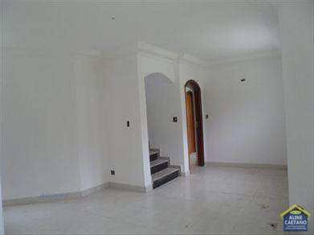 Casa à venda com 6 quartos, 2 suítes, 8 vagas e 500m² no Vila Tupi, Praia Grande (SP) — foto 7 de 16